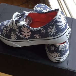 Vans Women’s Canvas shoes